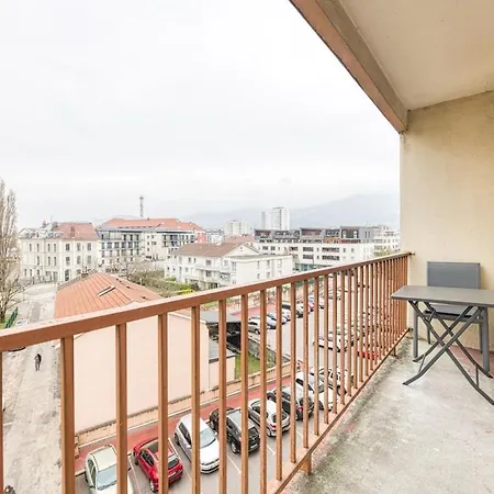 Apartment Magnificent Apartment, 4 Bedrooms, Fiber Wifi *