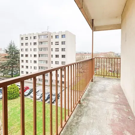 Magnificent Apartment, 4 Bedrooms, Fiber Wifi Apartment Grenoble