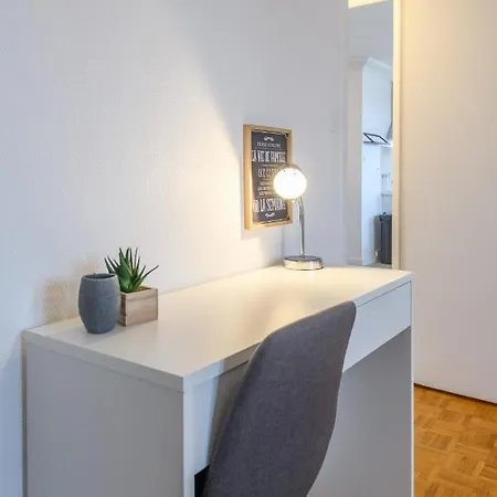 Magnificent Apartment, 4 Bedrooms, Fiber Wifi Apartment *