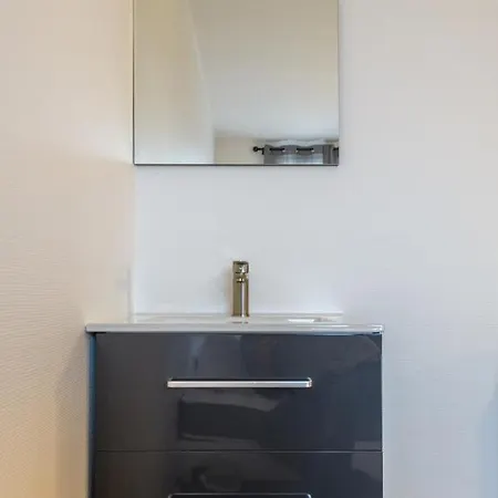 Daire Magnificent Apartment, 4 Bedrooms, Fiber Wifi