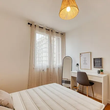 Magnificent Apartment, 4 Bedrooms, Fiber Wifi *