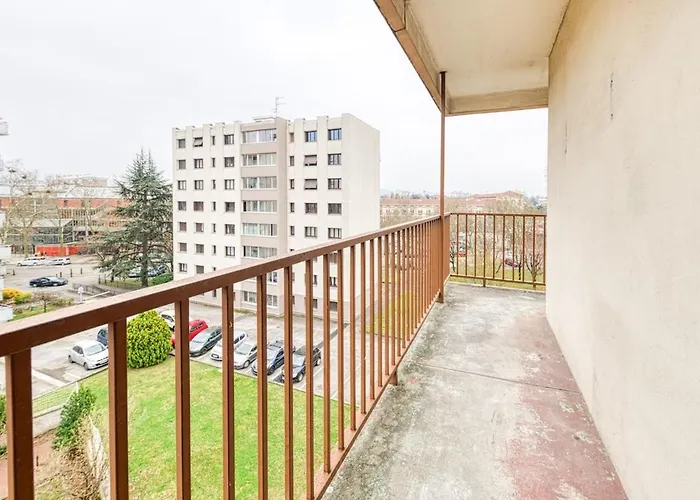 Magnificent Apartment, 4 Bedrooms, Fiber Wifi Apartman Grenoble