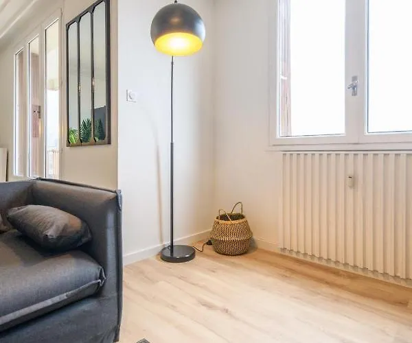 Magnificent Apartment, 4 Bedrooms, Fiber Wifi *