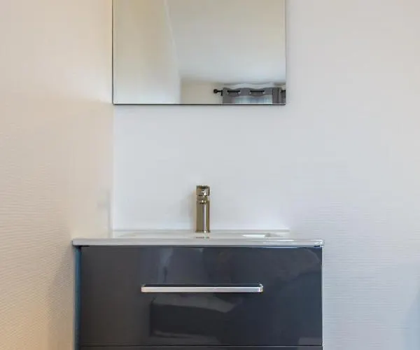 Apartman Magnificent Apartment, 4 Bedrooms, Fiber Wifi